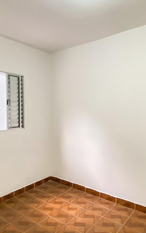 Casa para alugar com 67m², 2 quartos e sem vaga Casa para alugar com 67m², 2 quartos e sem vagaQuarto 1