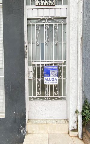 Casa para alugar com 67m², 2 quartos e sem vaga Casa para alugar com 67m², 2 quartos e sem vagaFachada