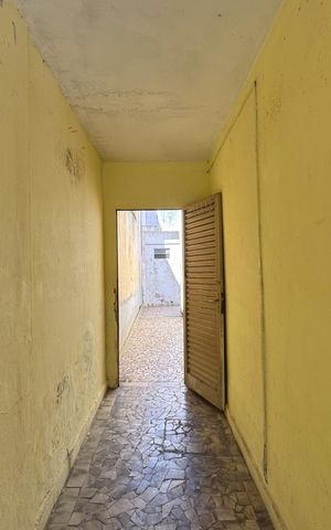 Casa à venda com 140m², 2 quartos e 2 vagasQuintal