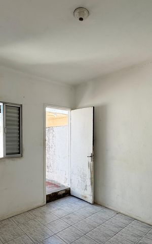 Casa à venda com 140m², 2 quartos e 2 vagasQuarto 2
