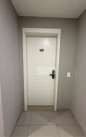 Apartamento à venda com 28m², 1 quarto e sem vaga