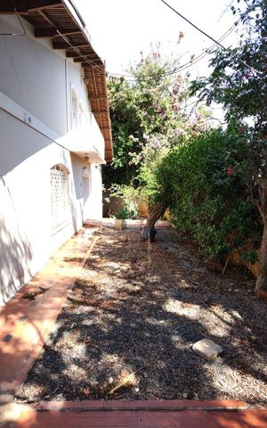 Casa para alugar com 462m², 5 quartos e 5 vagas Casa para alugar com 462m², 5 quartos e 5 vagasÁrea externa