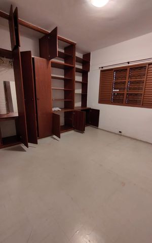 Casa para alugar com 462m², 5 quartos e 5 vagas Casa para alugar com 462m², 5 quartos e 5 vagasQuarto