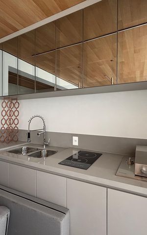 Apartamento à venda com 250m², 2 quartos e 3 vagas Apartamento à venda com 250m², 2 quartos e 3 vagasCobertura