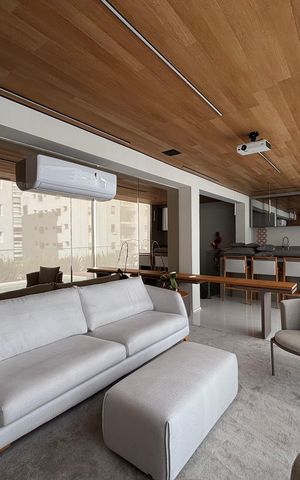 Apartamento à venda com 250m², 2 quartos e 3 vagas Apartamento à venda com 250m², 2 quartos e 3 vagasCobertura