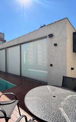 Apartamento à venda com 250m², 2 quartos e 3 vagas Apartamento à venda com 250m², 2 quartos e 3 vagasCobertura