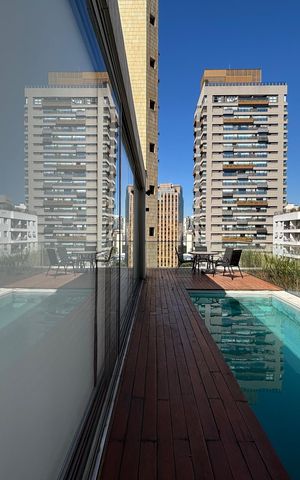 Apartamento à venda com 250m², 2 quartos e 3 vagas Apartamento à venda com 250m², 2 quartos e 3 vagasCobertura