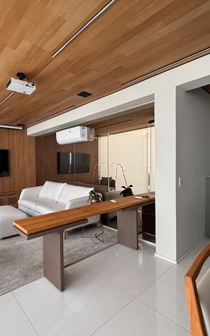Apartamento à venda com 250m², 2 quartos e 3 vagas Apartamento à venda com 250m², 2 quartos e 3 vagasCobertura