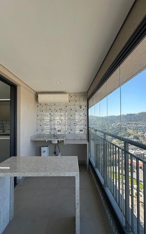 Apartamento à venda com 119m², 3 quartos e 2 vagas Apartamento à venda com 119m², 3 quartos e 2 vagasVaranda da Sala