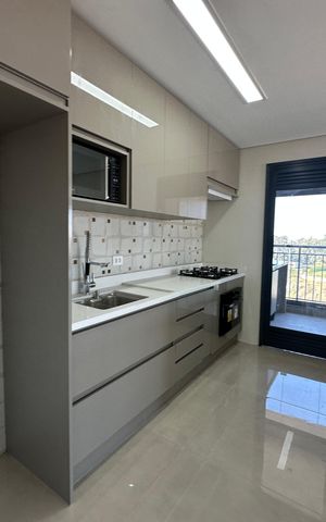 Apartamento à venda com 119m², 3 quartos e 2 vagas Apartamento à venda com 119m², 3 quartos e 2 vagasCozinha