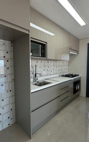 Apartamento à venda com 119m², 3 quartos e 2 vagas Apartamento à venda com 119m², 3 quartos e 2 vagasCozinha