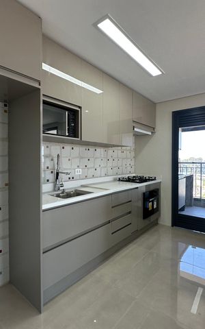 Apartamento à venda com 119m², 3 quartos e 2 vagas Apartamento à venda com 119m², 3 quartos e 2 vagasCozinha