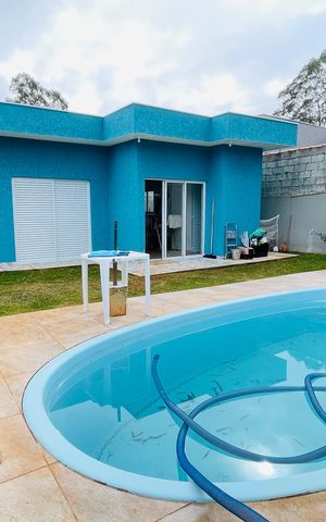 Casa de condomínio para alugar com 164m², 3 quartos e 4 vagas Casa de condomínio para alugar com 164m², 3 quartos e 4 vagasPiscina
