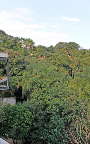 Casa de condomínio para alugar com 300m², 3 quartos e 4 vagasSala Varanda