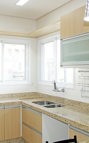 Casa de condomínio para alugar com 300m², 3 quartos e 4 vagasCozinha