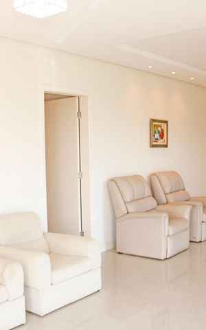 Casa de condomínio para alugar com 300m², 3 quartos e 4 vagasSala