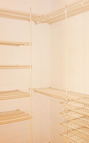 Casa de condomínio para alugar com 300m², 3 quartos e 4 vagasSuíte 3 Closet