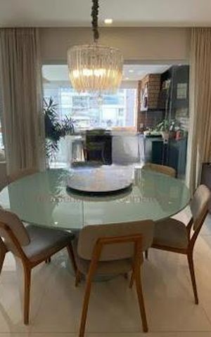 Apartamento à venda com 163m², 3 quartos e 3 vagas