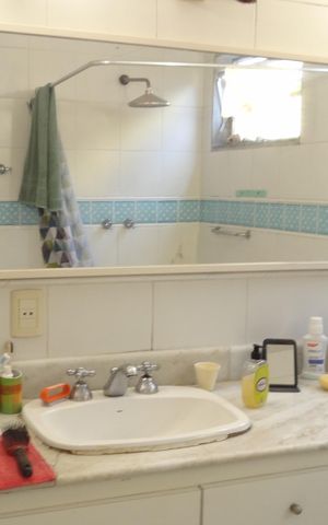Casa à venda com 550m², 5 quartos e 3 vagasBanheiro Suite 1