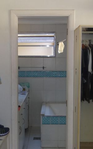 Casa à venda com 550m², 5 quartos e 3 vagasCloset