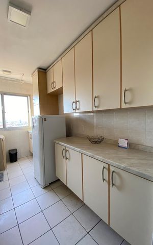 Apartamento para alugar com 54m², 2 quartos e 2 vagas Apartamento para alugar com 54m², 2 quartos e 2 vagasCozinha