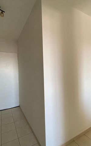 Apartamento para alugar com 54m², 2 quartos e 2 vagas Apartamento para alugar com 54m², 2 quartos e 2 vagasEntrada