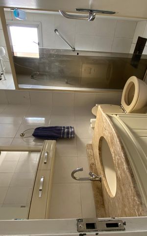 Apartamento para alugar com 54m², 2 quartos e 2 vagas Apartamento para alugar com 54m², 2 quartos e 2 vagasBanheiro