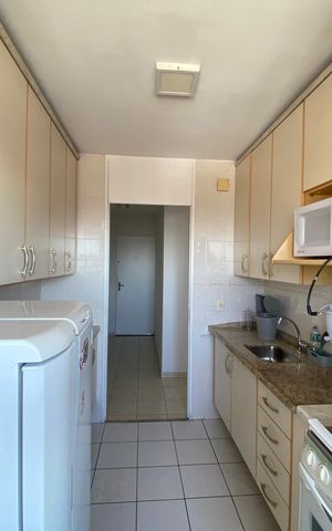 Apartamento para alugar com 54m², 2 quartos e 2 vagas Apartamento para alugar com 54m², 2 quartos e 2 vagasCozinha