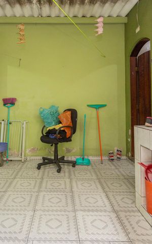 Casa à venda com 90m², 3 quartos e 2 vagasQuintal