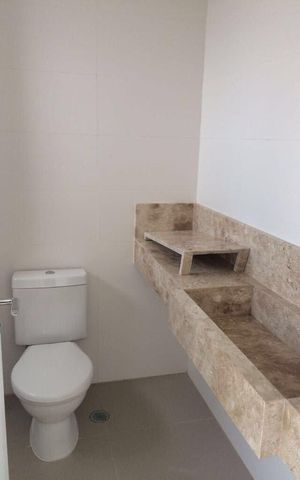 Apartamento à venda com 74m², 3 quartos e 2 vagas Apartamento à venda com 74m², 3 quartos e 2 vagasBanheiro