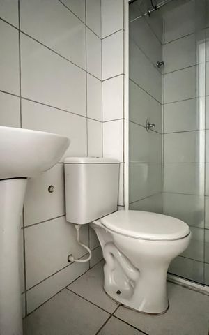 Apartamento para alugar com 44m², 2 quartos e 1 vaga Apartamento para alugar com 44m², 2 quartos e 1 vagaBanheiro