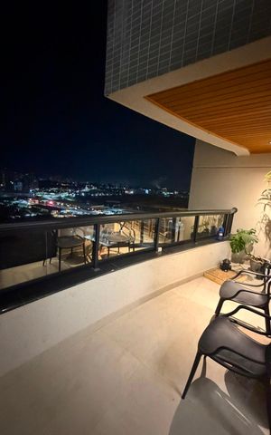 Apartamento para alugar com 96m², 1 quarto e 2 vagas Apartamento para alugar com 96m², 1 quarto e 2 vagasVaranda