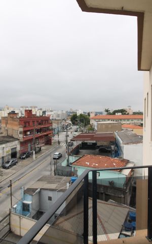 Apartamento para alugar com 77m², 2 quartos e 3 vagasSala - Varanda