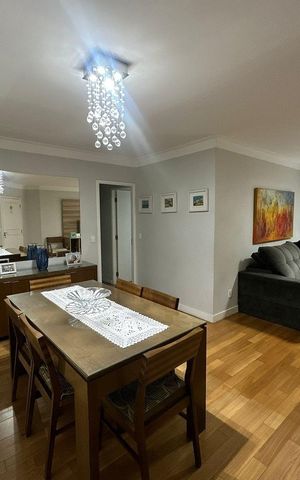 Apartamento à venda com 140m², 4 quartos e 3 vagas Apartamento à venda com 140m², 4 quartos e 3 vagasSala