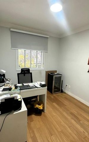 Apartamento à venda com 140m², 4 quartos e 3 vagas Apartamento à venda com 140m², 4 quartos e 3 vagasQuarto