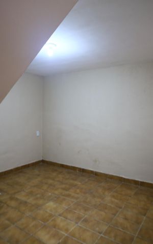Casa à venda com 110m², 3 quartos e 1 vagaSala