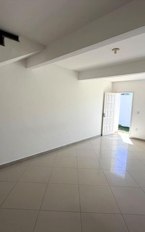 Casa para alugar com 105m², 2 quartos e 1 vaga Casa para alugar com 105m², 2 quartos e 1 vagaSala