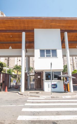 Apartamento à venda com 46m², 2 quartos e 1 vaga Apartamento à venda com 46m², 2 quartos e 1 vagaFachada