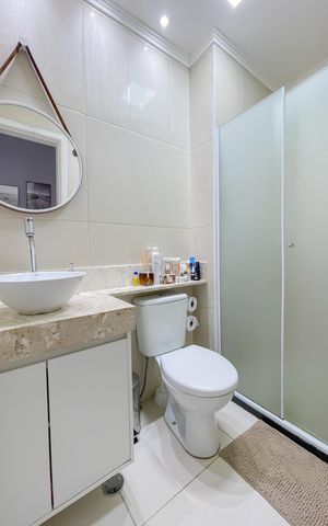 Apartamento à venda com 46m², 2 quartos e 1 vaga Apartamento à venda com 46m², 2 quartos e 1 vagaBanheiro