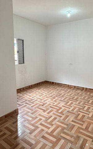 Casa para alugar com 26m², 1 quarto e sem vaga