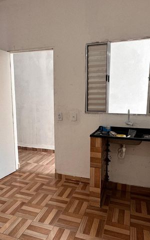 Casa para alugar com 26m², 1 quarto e sem vaga