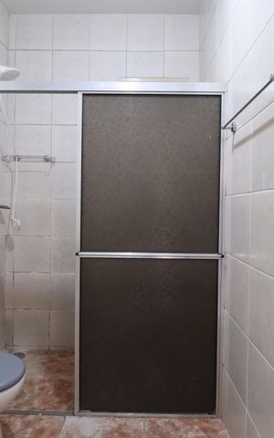 Casa para alugar com 200m², 3 quartos e 3 vagasBanheiro Social