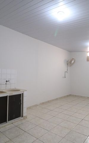 Casa para alugar com 200m², 3 quartos e 3 vagasCozinha