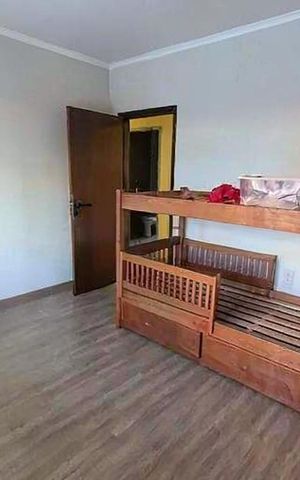 Casa para alugar com 500m², 3 quartos e 8 vagas Casa para alugar com 500m², 3 quartos e 8 vagasQuarto
