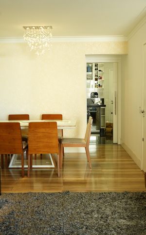 Apartamento à venda com 93m², 4 quartos e 2 vagasSala