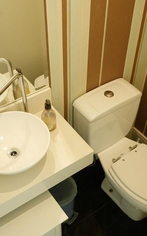 Apartamento à venda com 93m², 4 quartos e 2 vagasLavabo