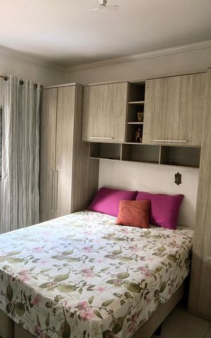 Casa à venda com 265m², 3 quartos e 3 vagas Casa à venda com 265m², 3 quartos e 3 vagasQuarto