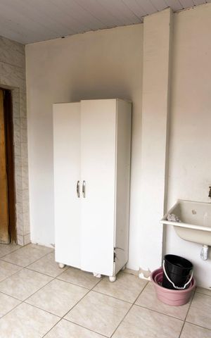 Casa à venda com 265m², 3 quartos e 3 vagas Casa à venda com 265m², 3 quartos e 3 vagasÁrea de serviço