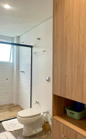 Apartamento à venda com 192m², 3 quartos e 1 vaga Apartamento à venda com 192m², 3 quartos e 1 vagaBanheiro
