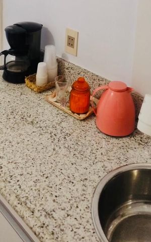 Apartamento à venda com 30m², 1 quarto e sem vaga